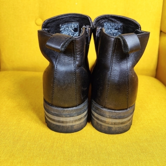 Skechers Steel Toe Oil Resistant Work Boots Black Leather Men\'s Shoes Size 10.5